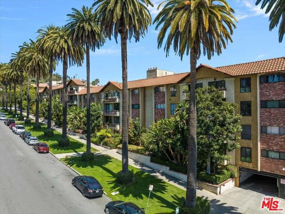 1750 Camino Palmero Street #237 Los Angeles, CA 90046