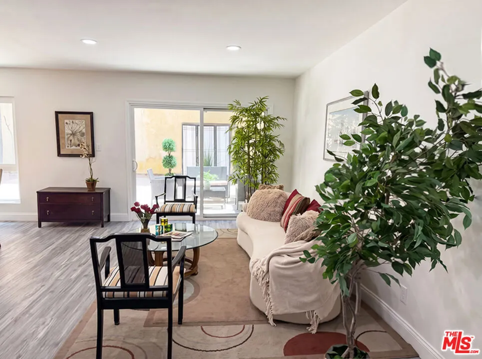 1750 Camino Palmero Street #237 Los Angeles, CA 90046
