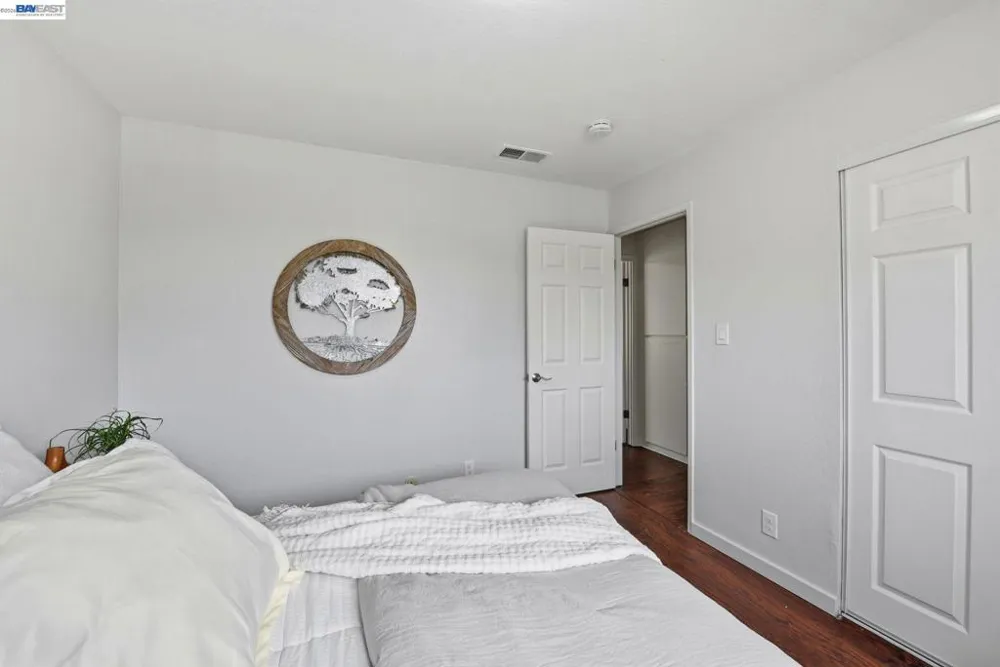27864 Hummingbird Ct Hayward, CA 94545