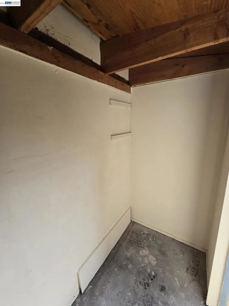 27864 Hummingbird Ct Hayward, CA 94545