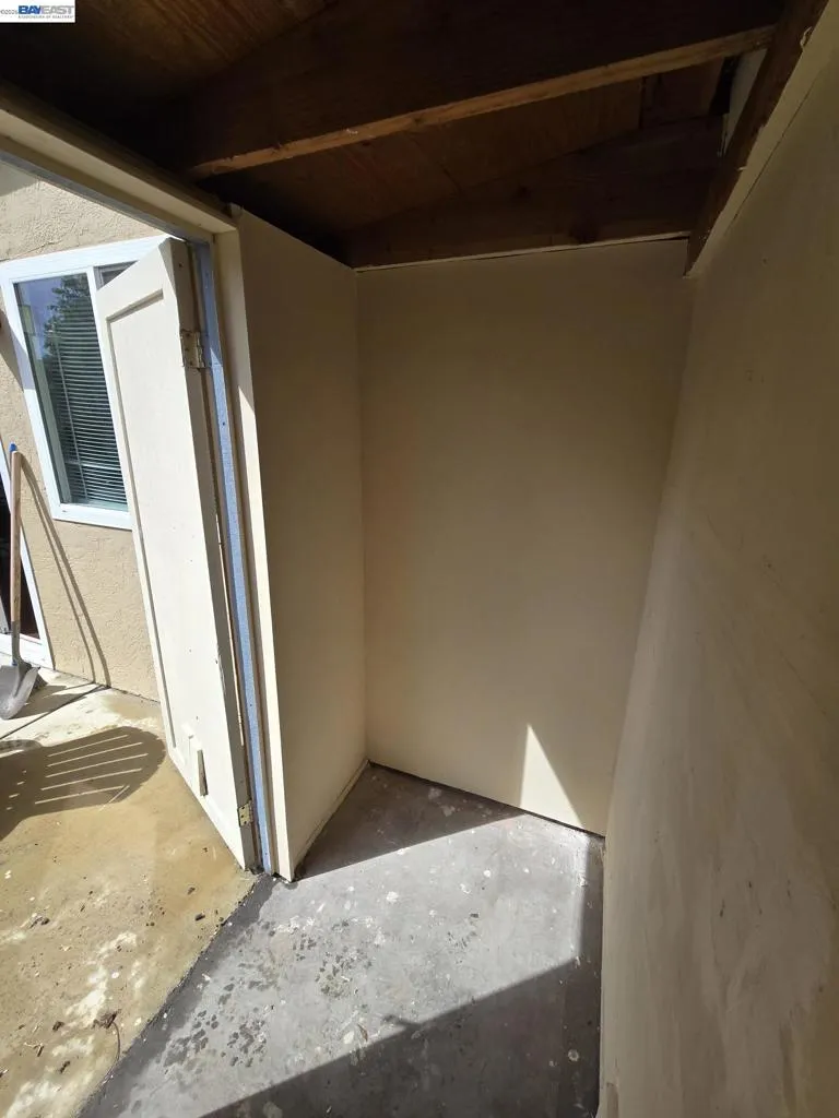 27864 Hummingbird Ct Hayward, CA 94545