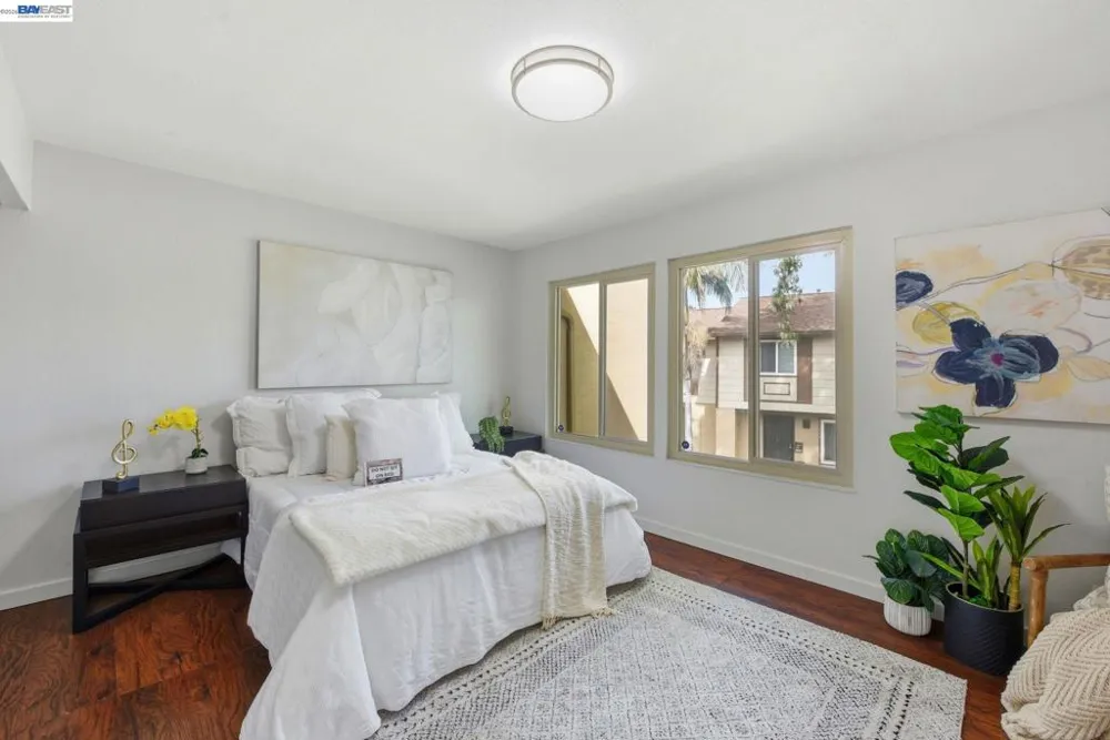 27864 Hummingbird Ct Hayward, CA 94545