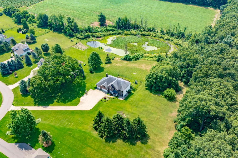 22873 Cherry Hill Court Antwerp Township, MI 49071