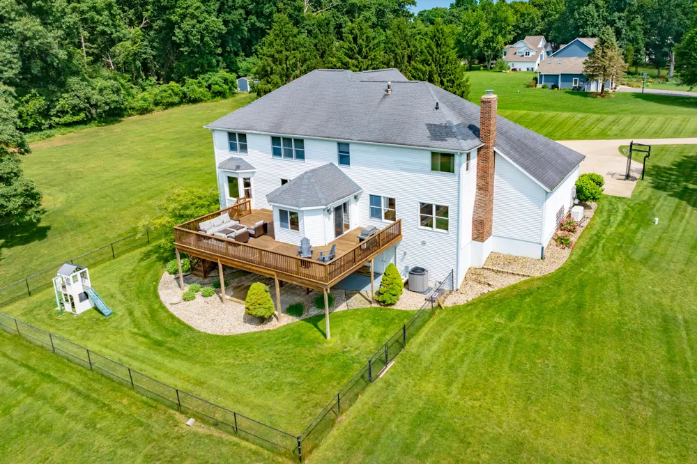 22873 Cherry Hill Court Antwerp Township, MI 49071
