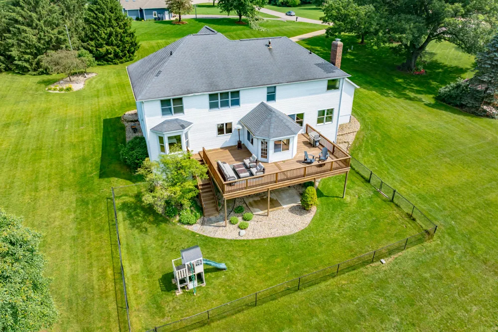 22873 Cherry Hill Court Antwerp Township, MI 49071