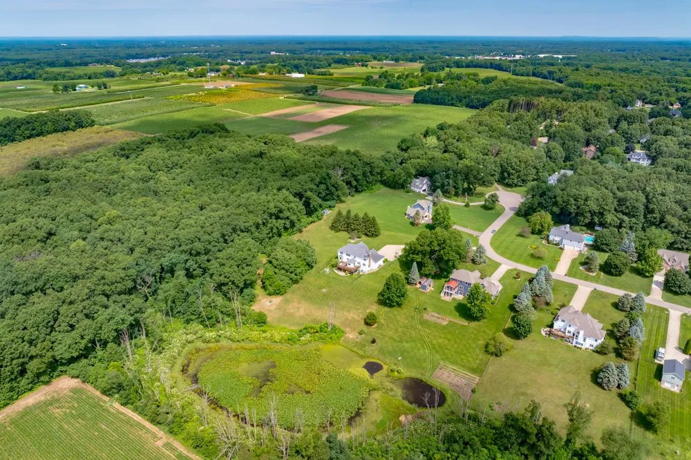 22873 Cherry Hill Court Antwerp Township, MI 49071