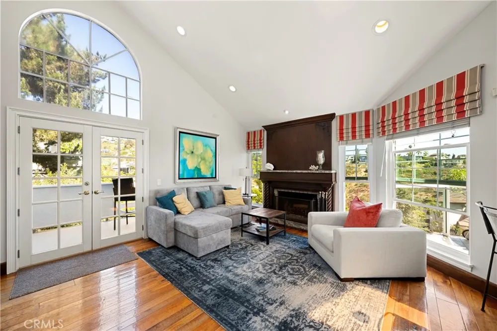 2210 Bridge Laguna Beach, CA 92651