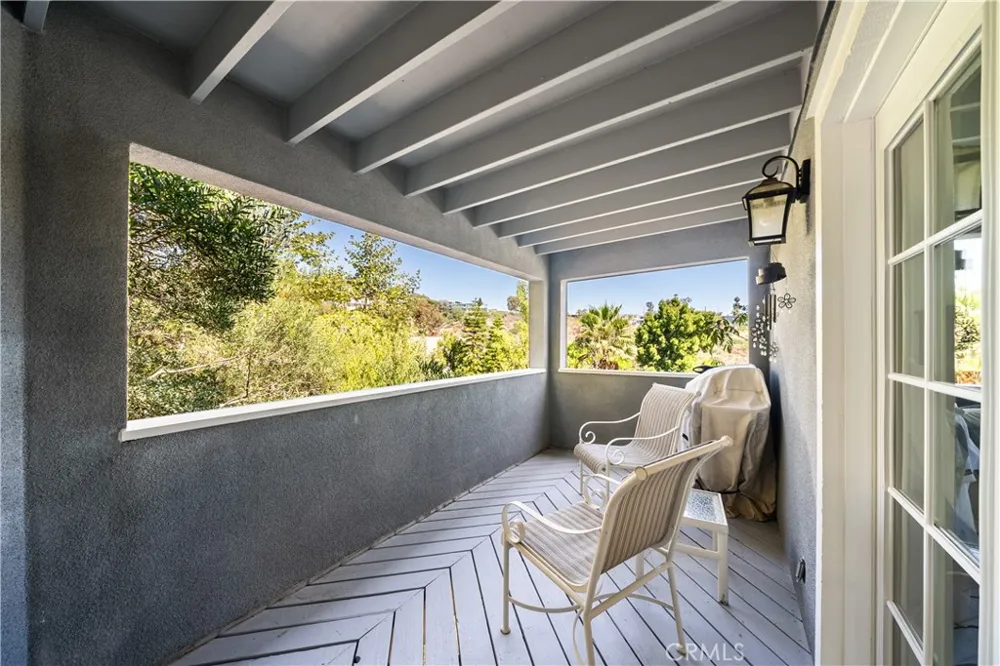 2210 Bridge Laguna Beach, CA 92651