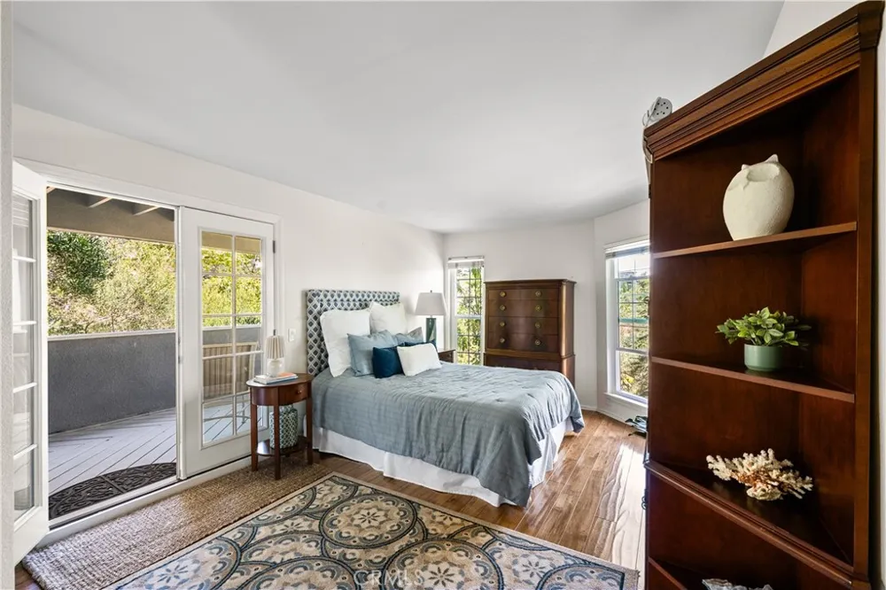 2210 Bridge Laguna Beach, CA 92651
