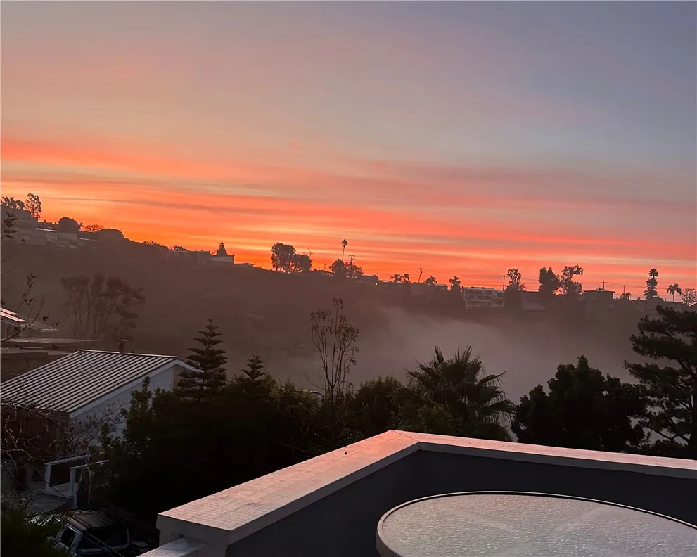 2210 Bridge Laguna Beach, CA 92651