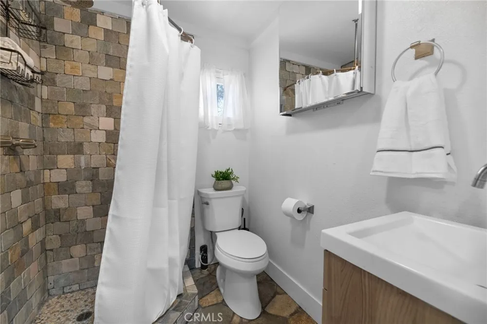 718 Talmadge Big Bear Lake, CA 92315