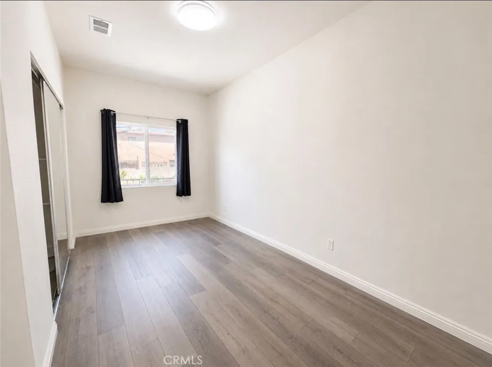 917 S Catalina #5 Los Angeles, CA 90006