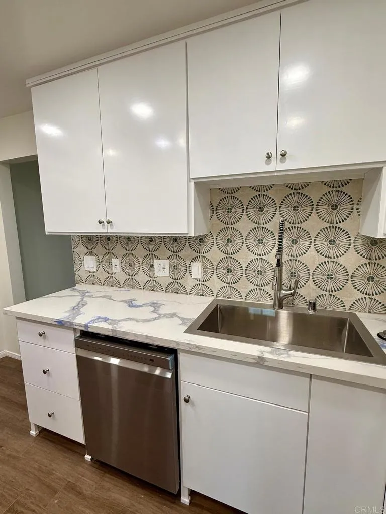 6959 colorado ave La Mesa, CA 91942
