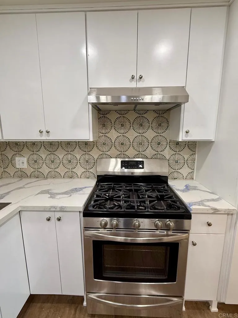 6959 colorado ave La Mesa, CA 91942