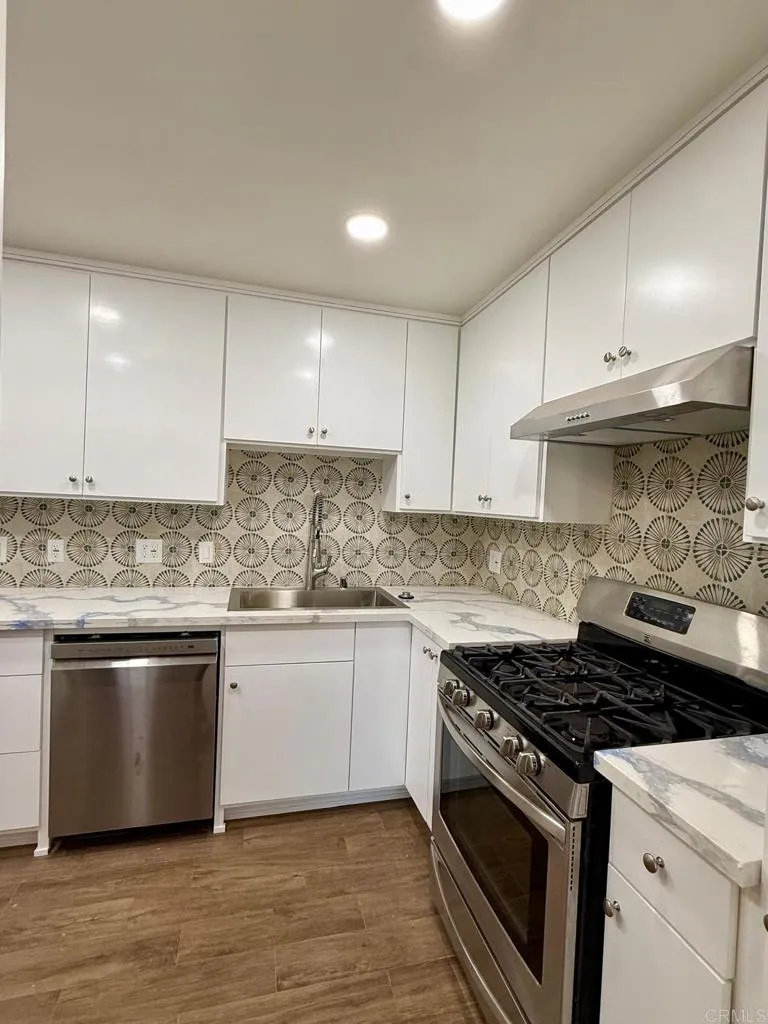 6959 colorado ave La Mesa, CA 91942