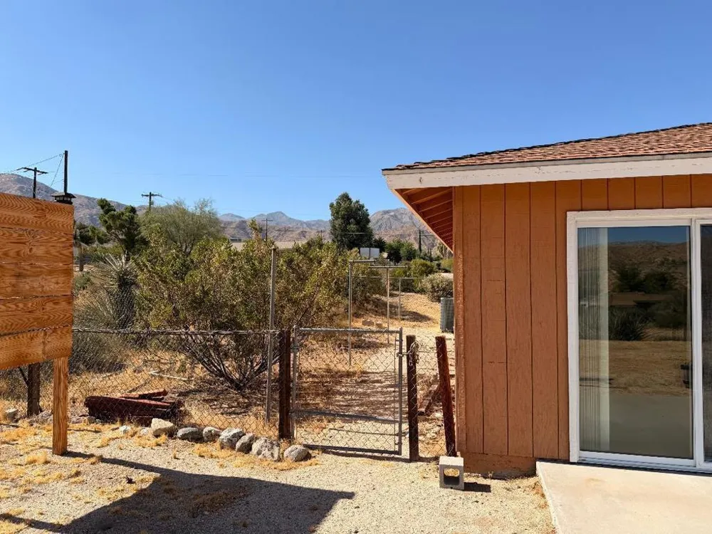 49457 Mojave Drive Morongo Valley, CA 92256