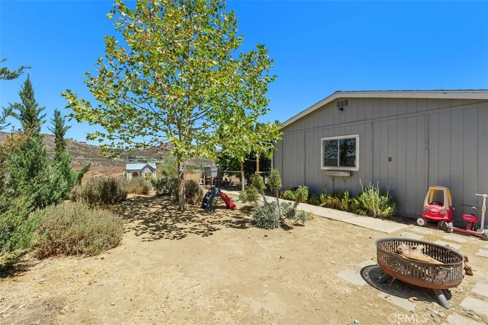 24414 Wagon Wheel Wildomar, CA 92595