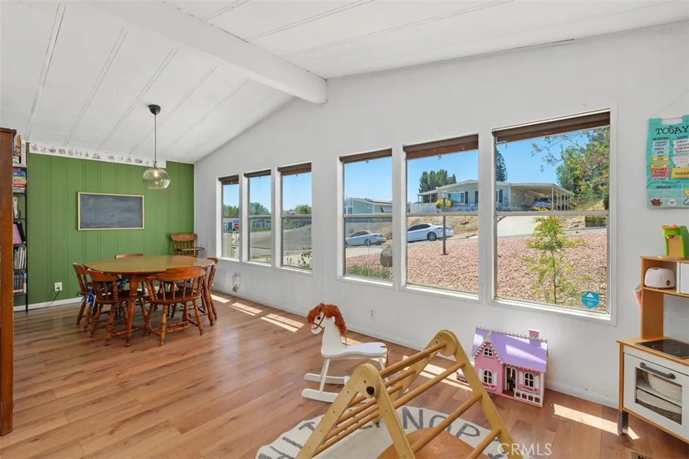 24414 Wagon Wheel Wildomar, CA 92595
