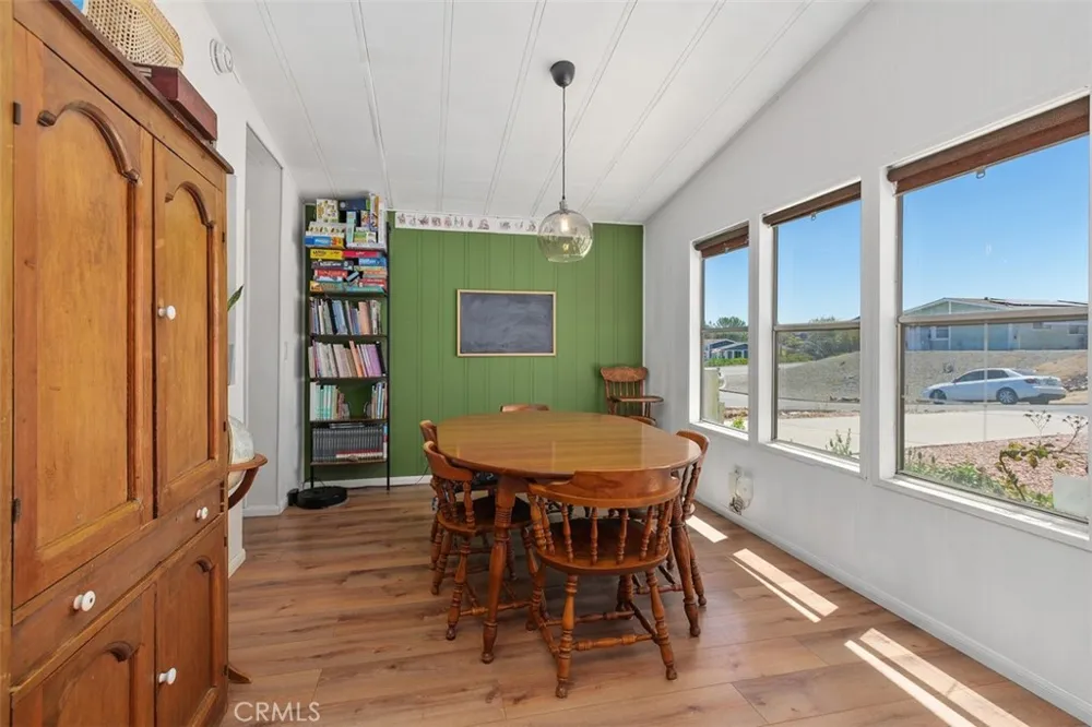 24414 Wagon Wheel Wildomar, CA 92595