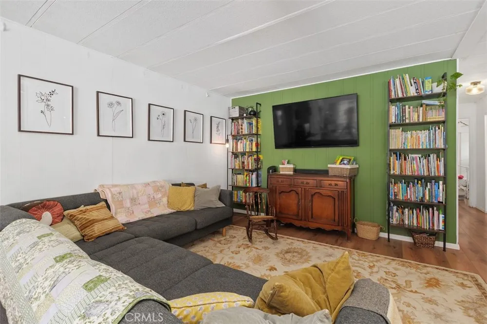 24414 Wagon Wheel Wildomar, CA 92595