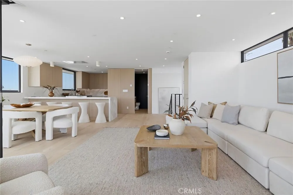 4101 Highland Manhattan Beach, CA 90266