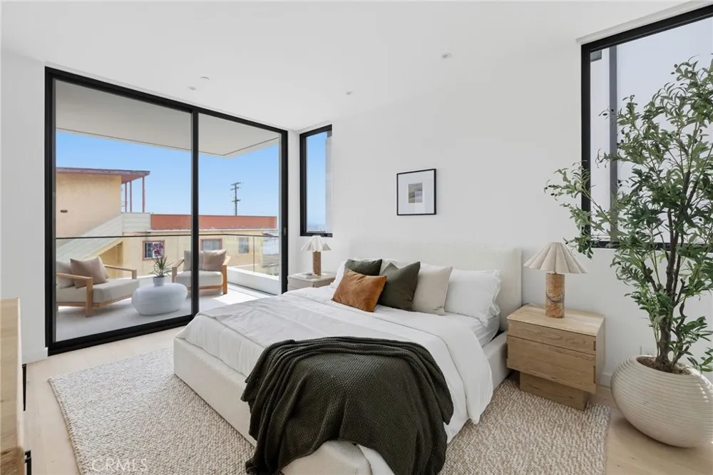 4101 Highland Manhattan Beach, CA 90266