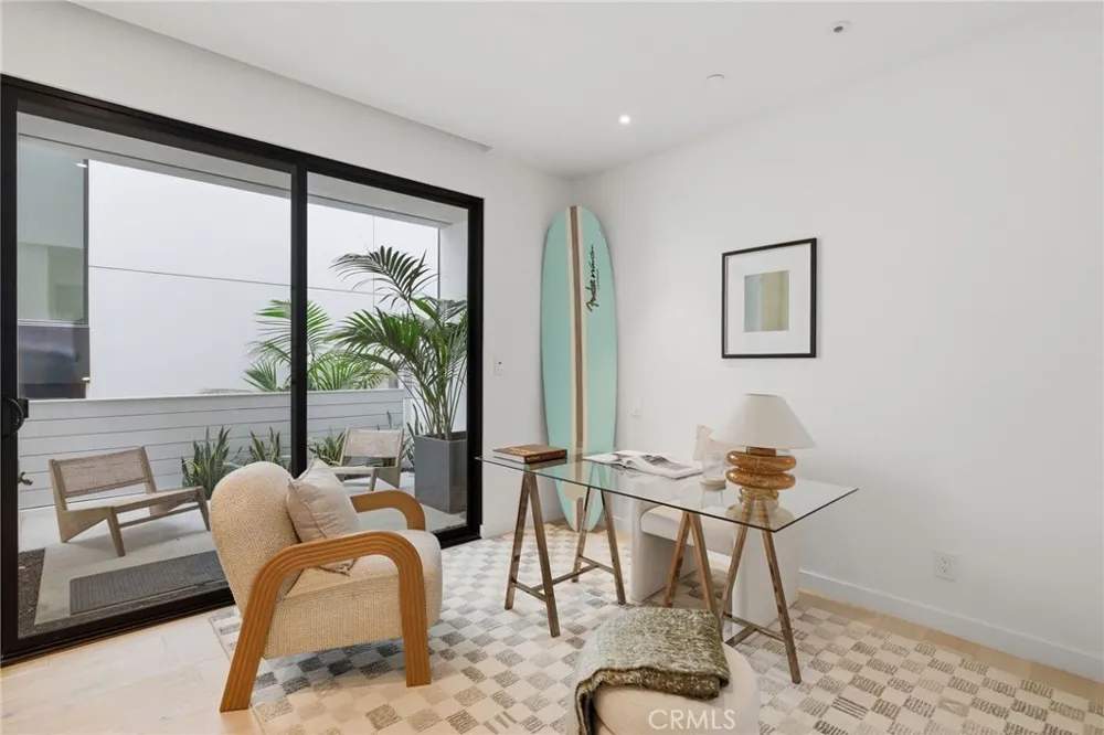 4101 Highland Manhattan Beach, CA 90266