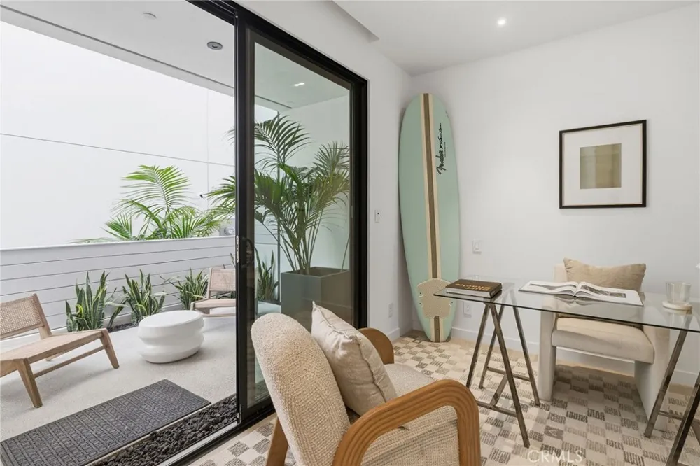 4101 Highland Manhattan Beach, CA 90266