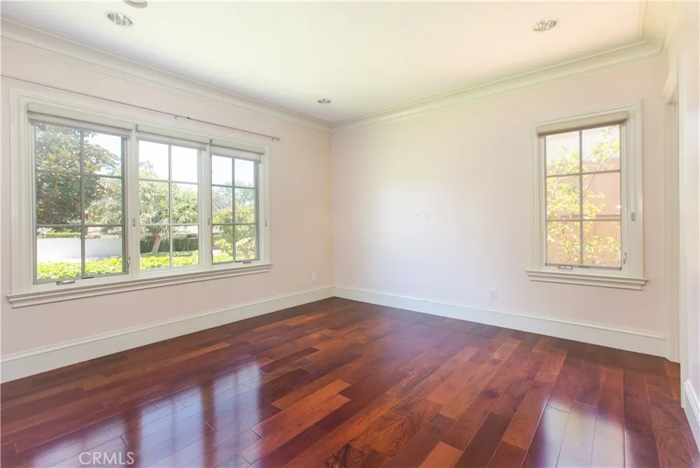 899 S Santa Anita San Marino, CA 91108