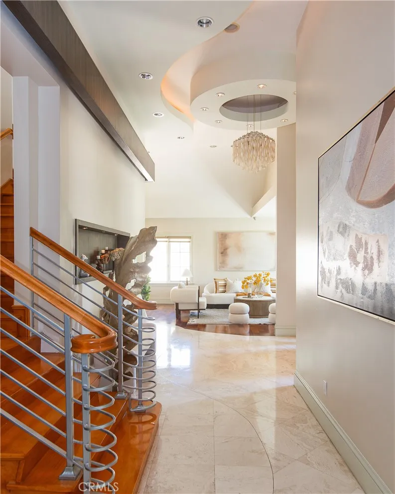 899 S Santa Anita San Marino, CA 91108