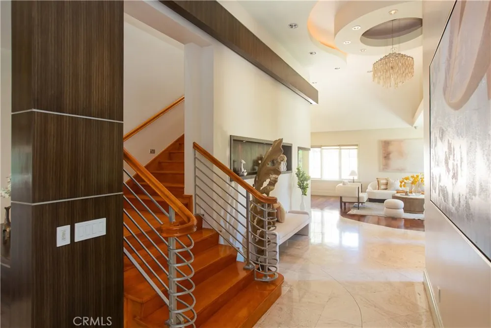 899 S Santa Anita San Marino, CA 91108