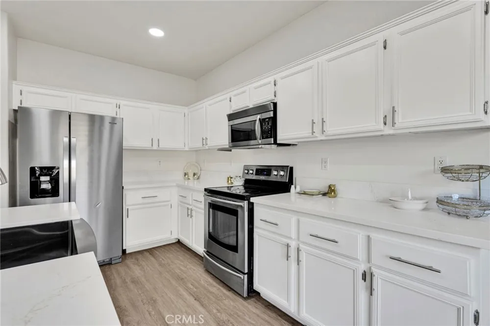 13653 Cobalt Road Victorville, CA 92392