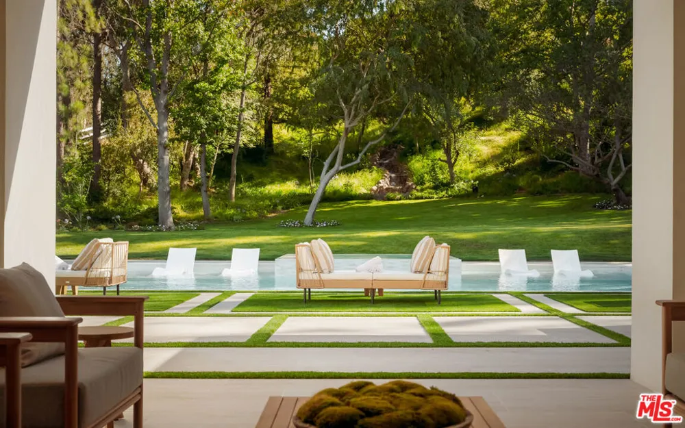 25149 Eldorado Meadow Road Hidden Hills, CA 91302