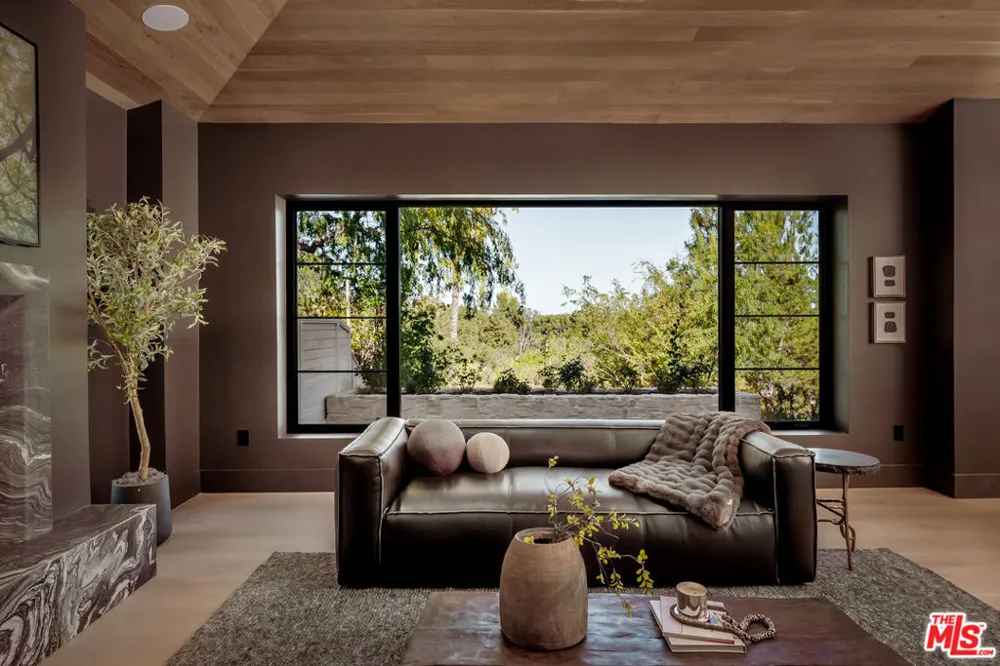 25149 Eldorado Meadow Road Hidden Hills, CA 91302