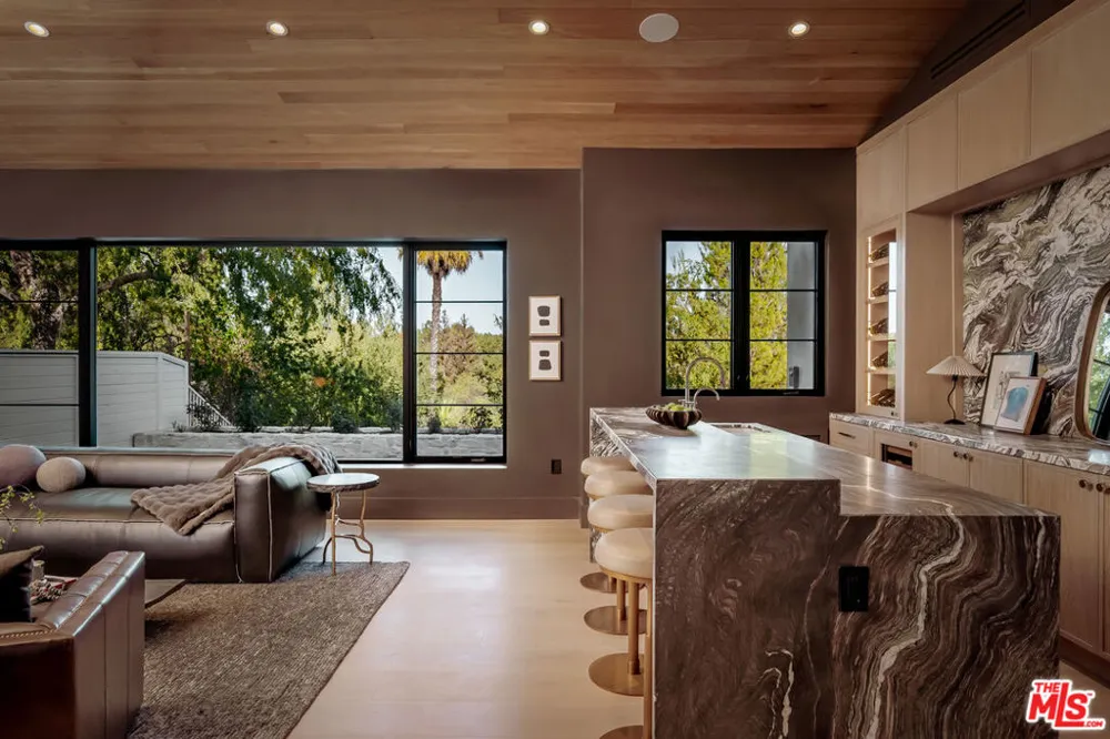 25149 Eldorado Meadow Road Hidden Hills, CA 91302