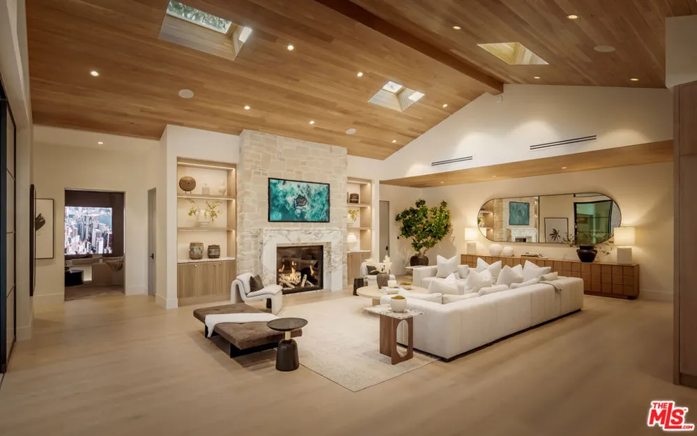 25149 Eldorado Meadow Road Hidden Hills, CA 91302