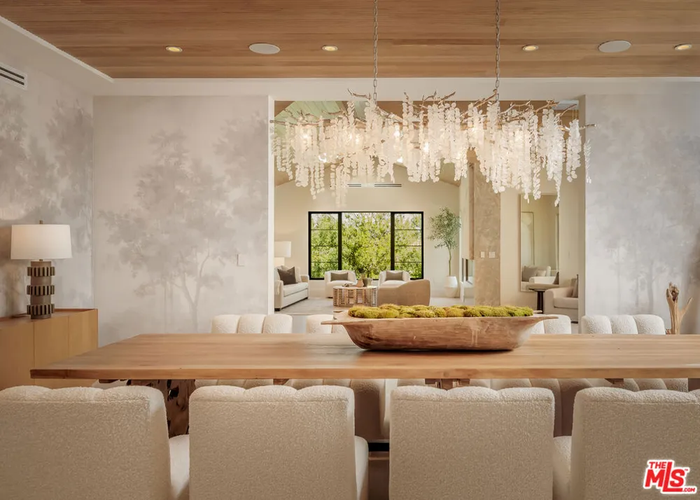25149 Eldorado Meadow Road Hidden Hills, CA 91302