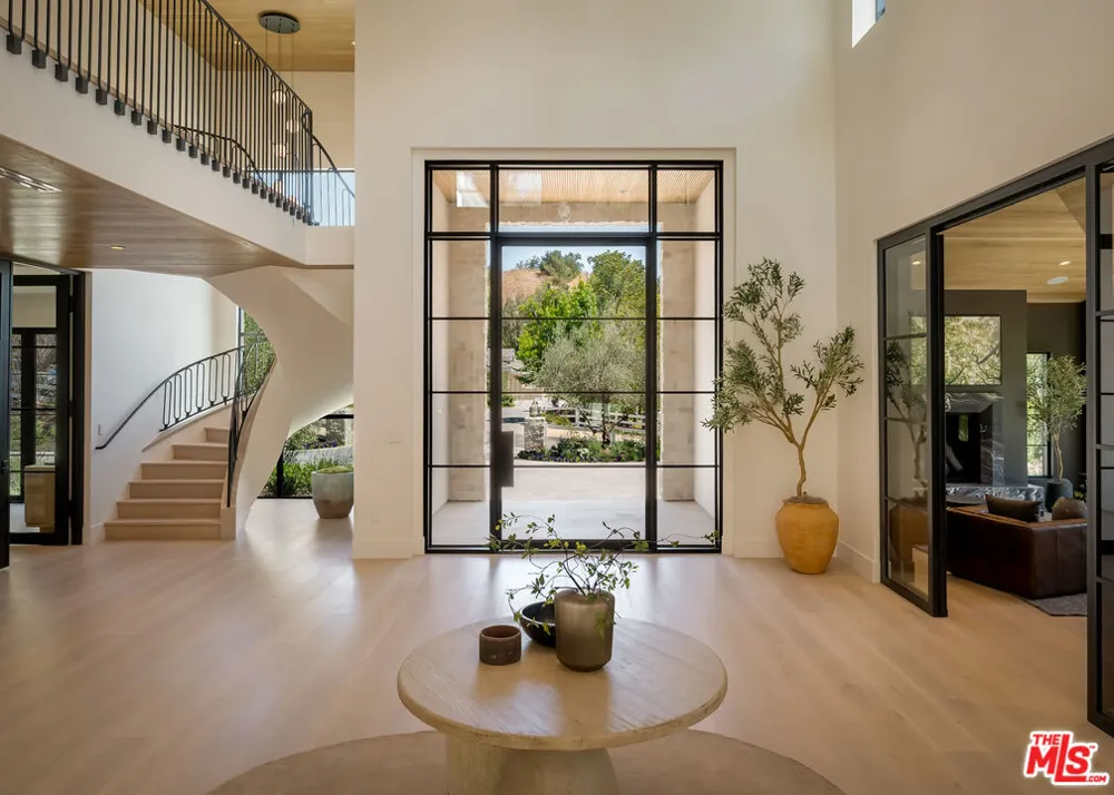25149 Eldorado Meadow Road Hidden Hills, CA 91302