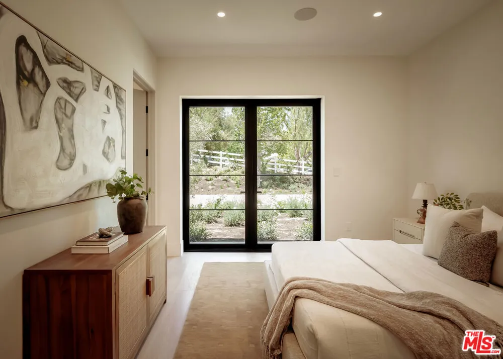 25149 Eldorado Meadow Road Hidden Hills, CA 91302