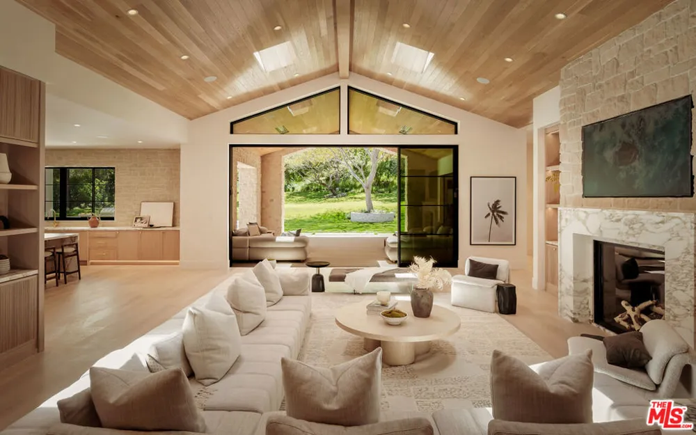 25149 Eldorado Meadow Road Hidden Hills, CA 91302