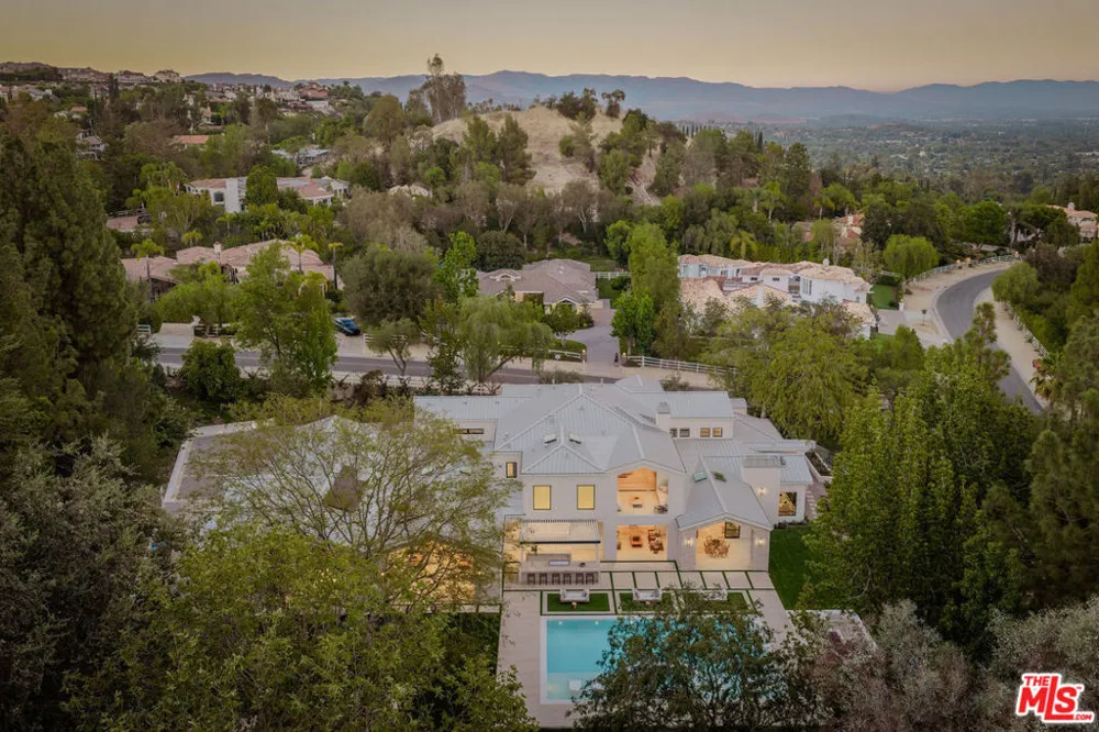 25149 Eldorado Meadow Road Hidden Hills, CA 91302