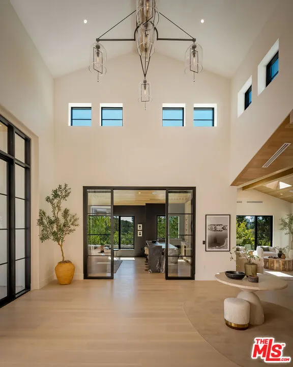 25149 Eldorado Meadow Road Hidden Hills, CA 91302