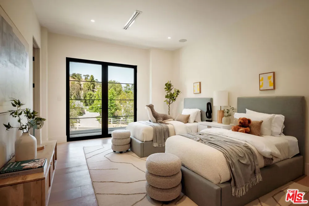 25149 Eldorado Meadow Road Hidden Hills, CA 91302