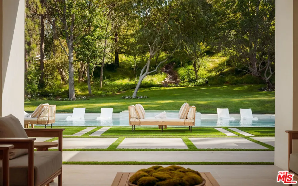 25149 Eldorado Meadow Road Hidden Hills, CA 91302