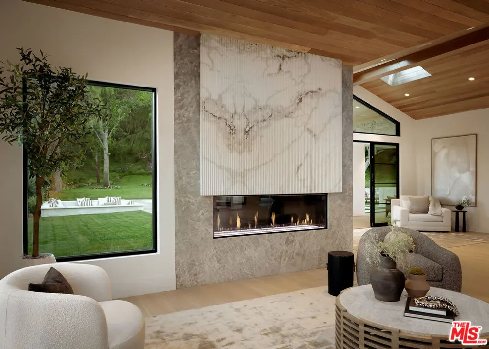 25149 Eldorado Meadow Road Hidden Hills, CA 91302