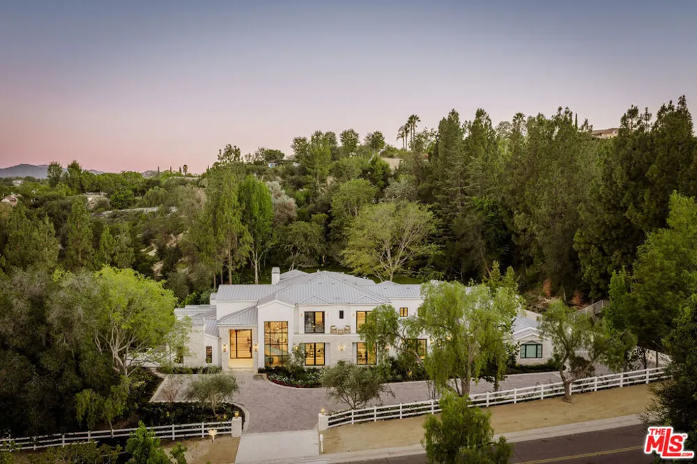 25149 Eldorado Meadow Road Hidden Hills, CA 91302