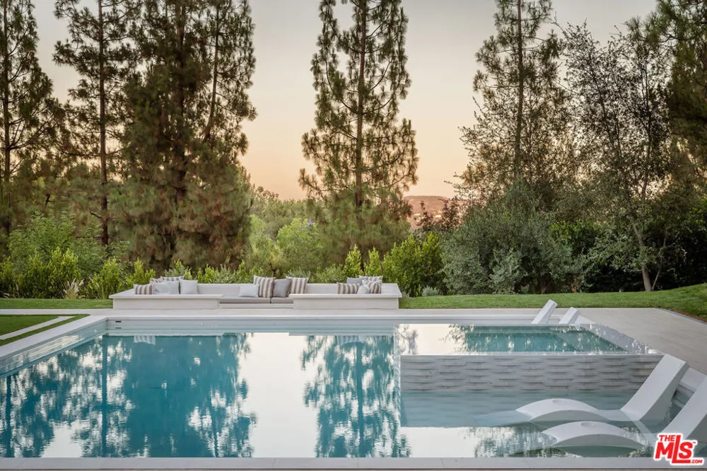 25149 Eldorado Meadow Road Hidden Hills, CA 91302