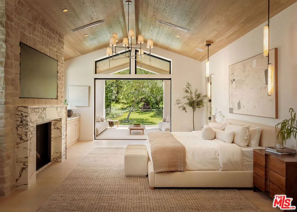 25149 Eldorado Meadow Road Hidden Hills, CA 91302