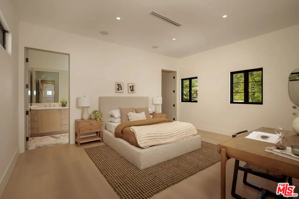 25149 Eldorado Meadow Road Hidden Hills, CA 91302