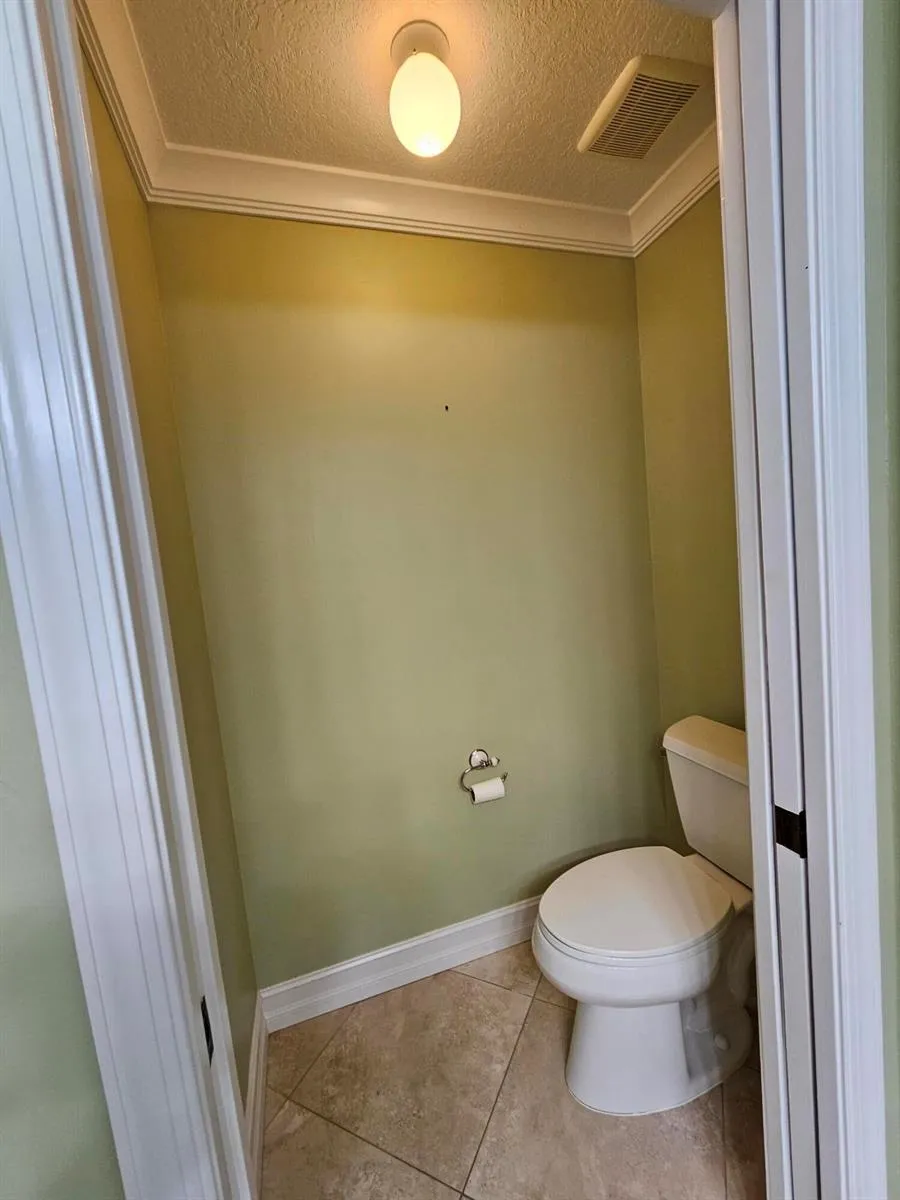 7526 Pinewalk Drive S #174 Margate, FL 33063